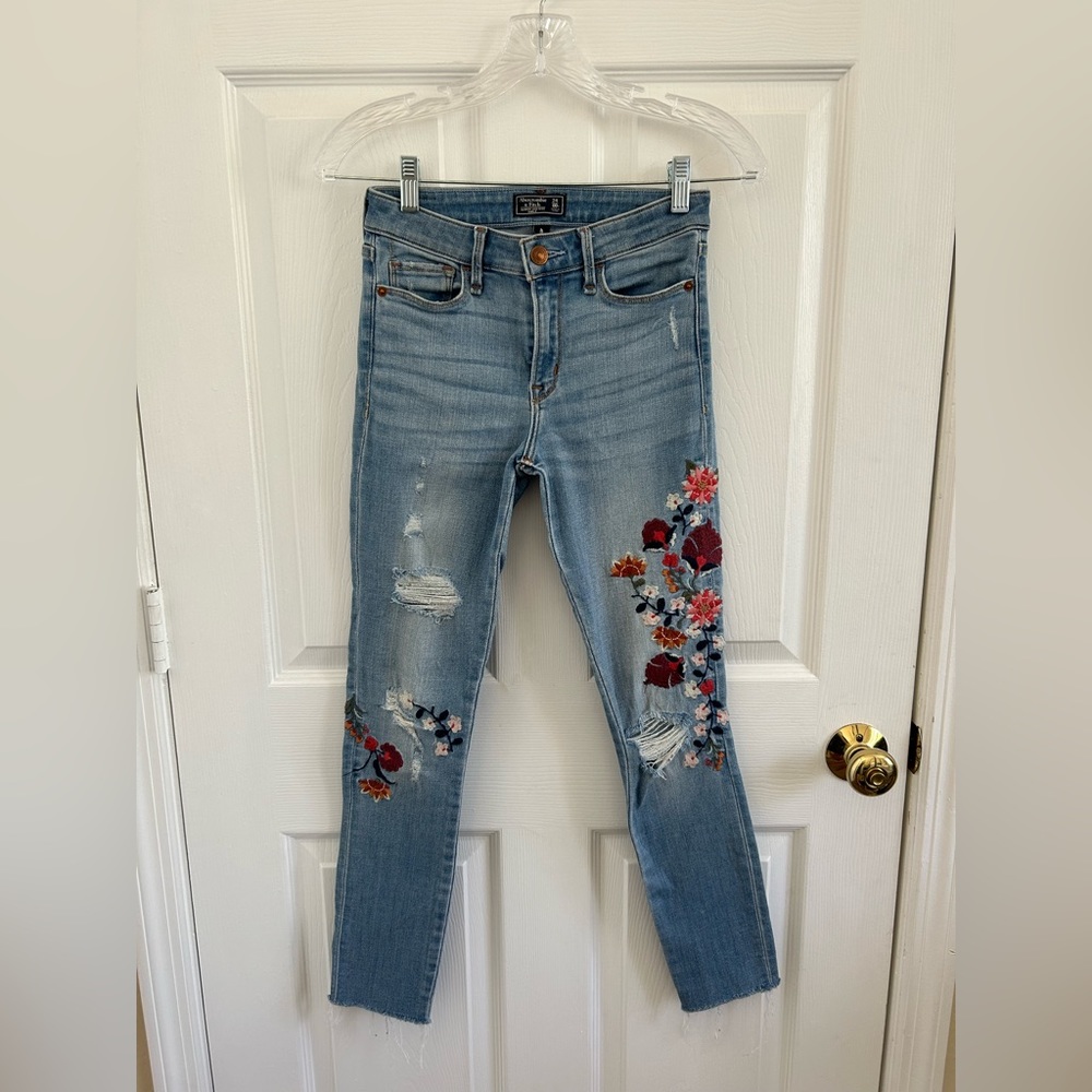 Abercrombie Women’s Embroidered Jeans